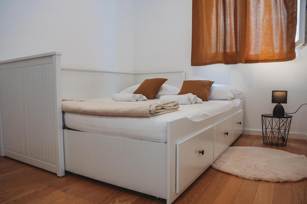 Apartman Martina Apartment Zadar Bagian luar foto
