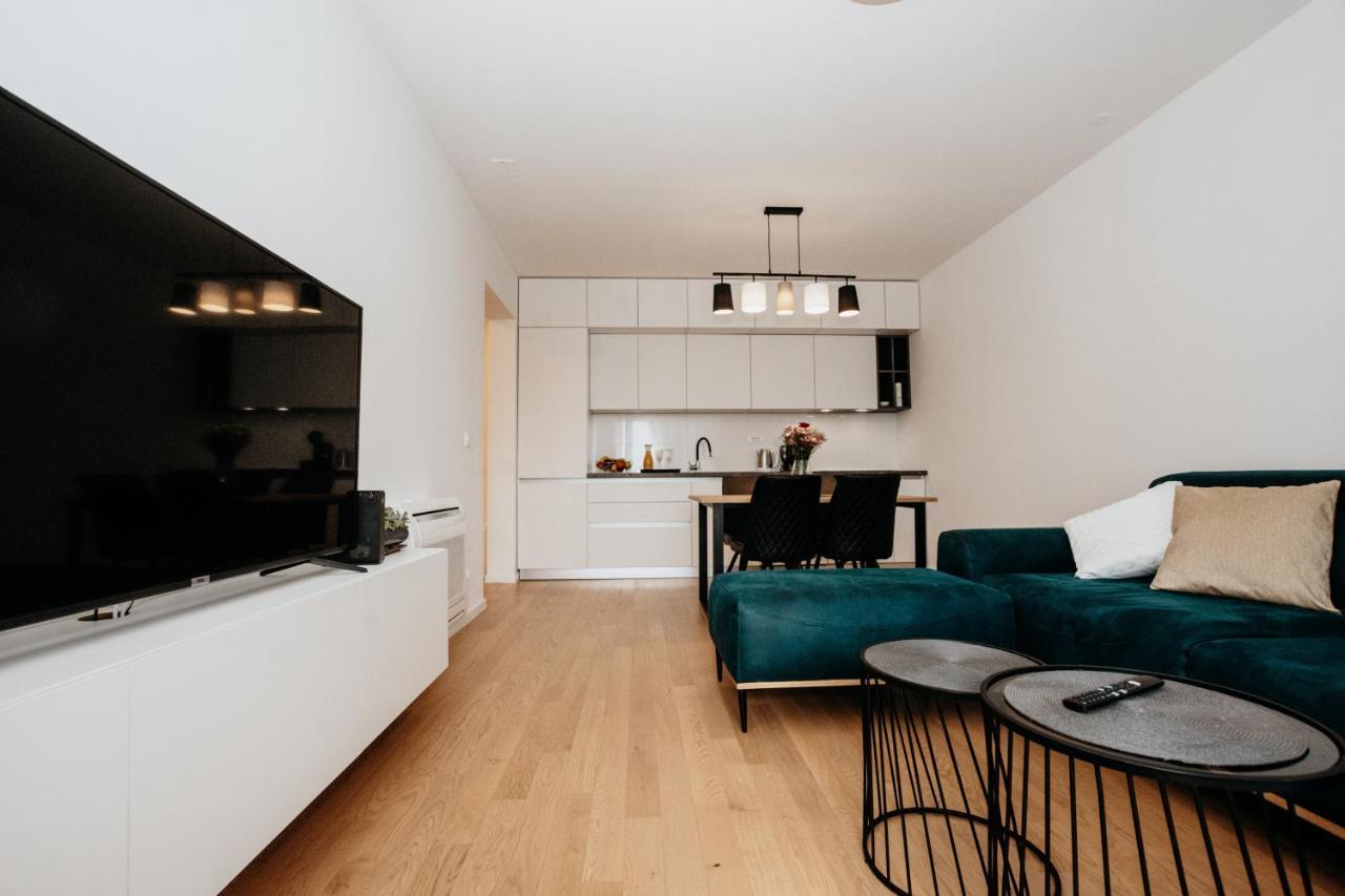 Apartman Martina Apartment Zadar Bagian luar foto
