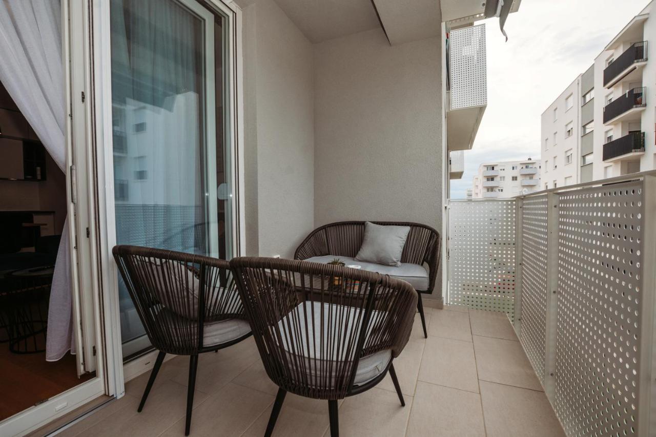 Apartman Martina Apartment Zadar Bagian luar foto