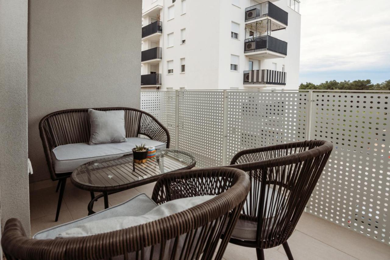 Apartman Martina Apartment Zadar Bagian luar foto